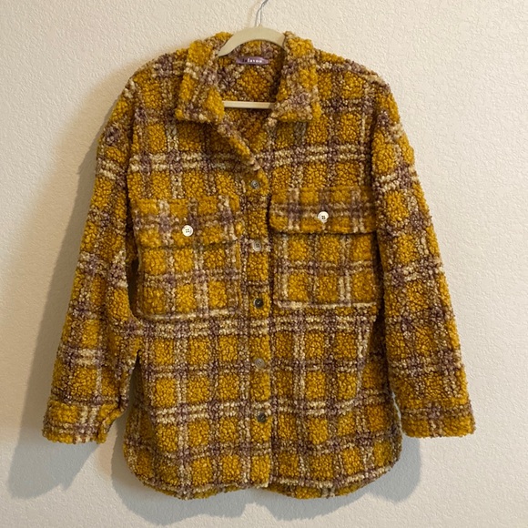 Comfy, over-sized yellow tartan sweater - Picture 1 of 8